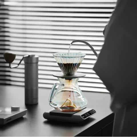 MHW-3Bomber Hill Coffee Server 600ml Transparent