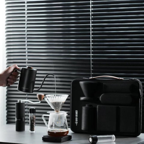 MHW-3BOMBER Portable Pour-Over Set-8 pcs in one black