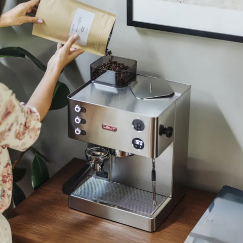 LELIT KATE COFFEE MACHINE WITH GRINDER Polished Stainless Steel