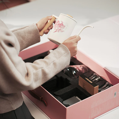 MHW-3BOMBER M1 Drip Coffee Set-Flipped Pour Over Gift Box-9pcs